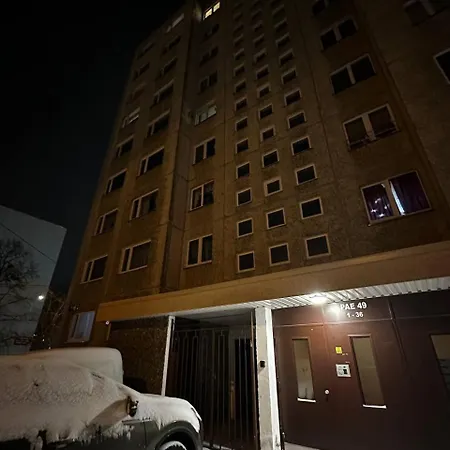 Апартаменты Tallinn's Prime Spot: Pae 49 - Near Airport, Concerts & Shops *