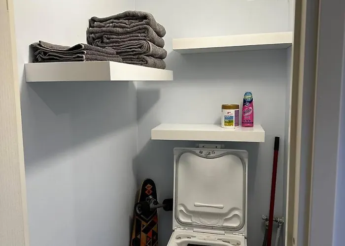 Tallinn's Prime Spot: Pae 49 - Near Airport, Concerts & Shops